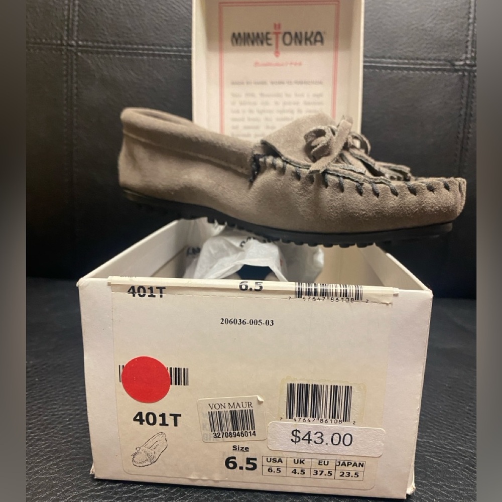 Women’s Moccasins